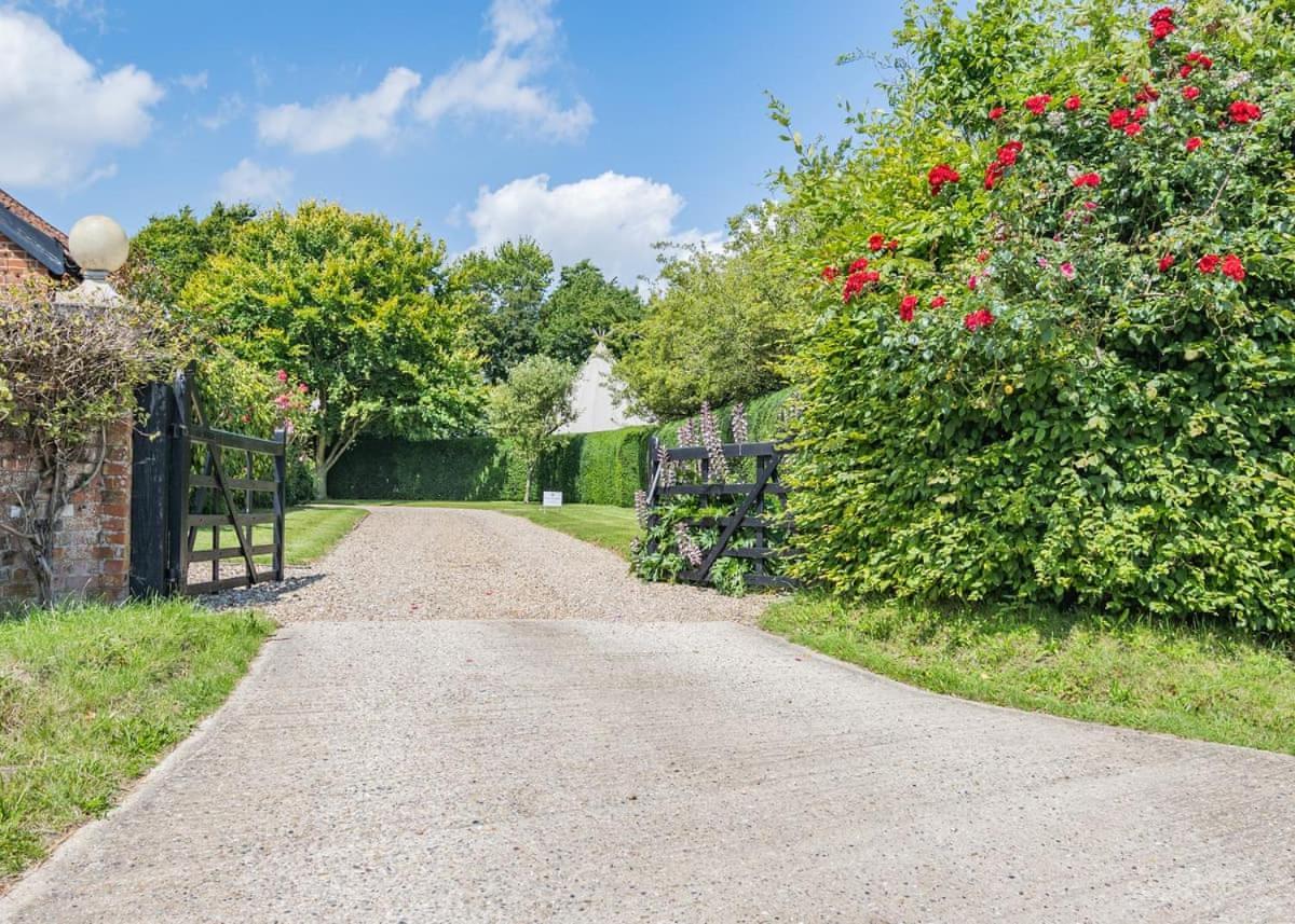 Apple Mount Retreat Hotel Lavenham Buitenkant foto